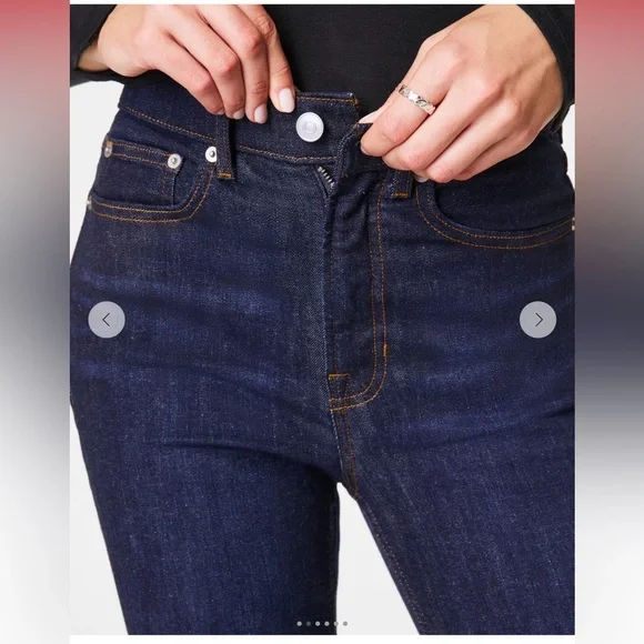 Spanx SPANXsculpt ReDefine High Rise Flare Jeans Dark Indigo Women’s Size 20 - Picture 2 of 11